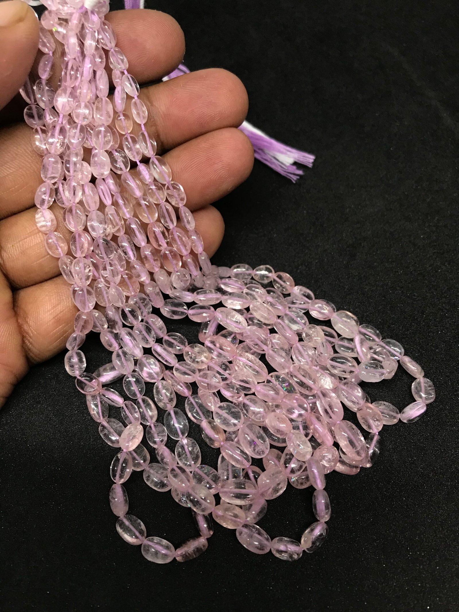 MORGANITE SMOOTH OVAL BEADS - Image 2