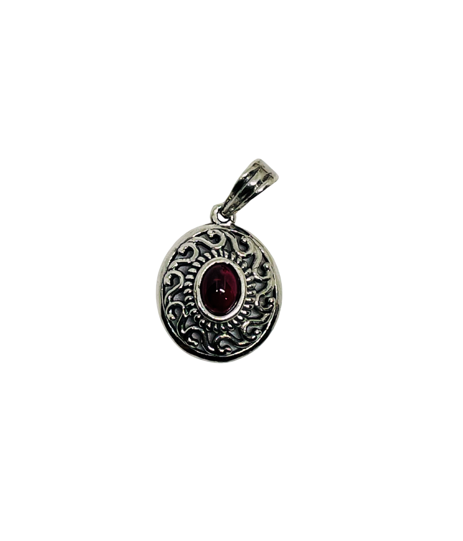 GARNET PENDANT