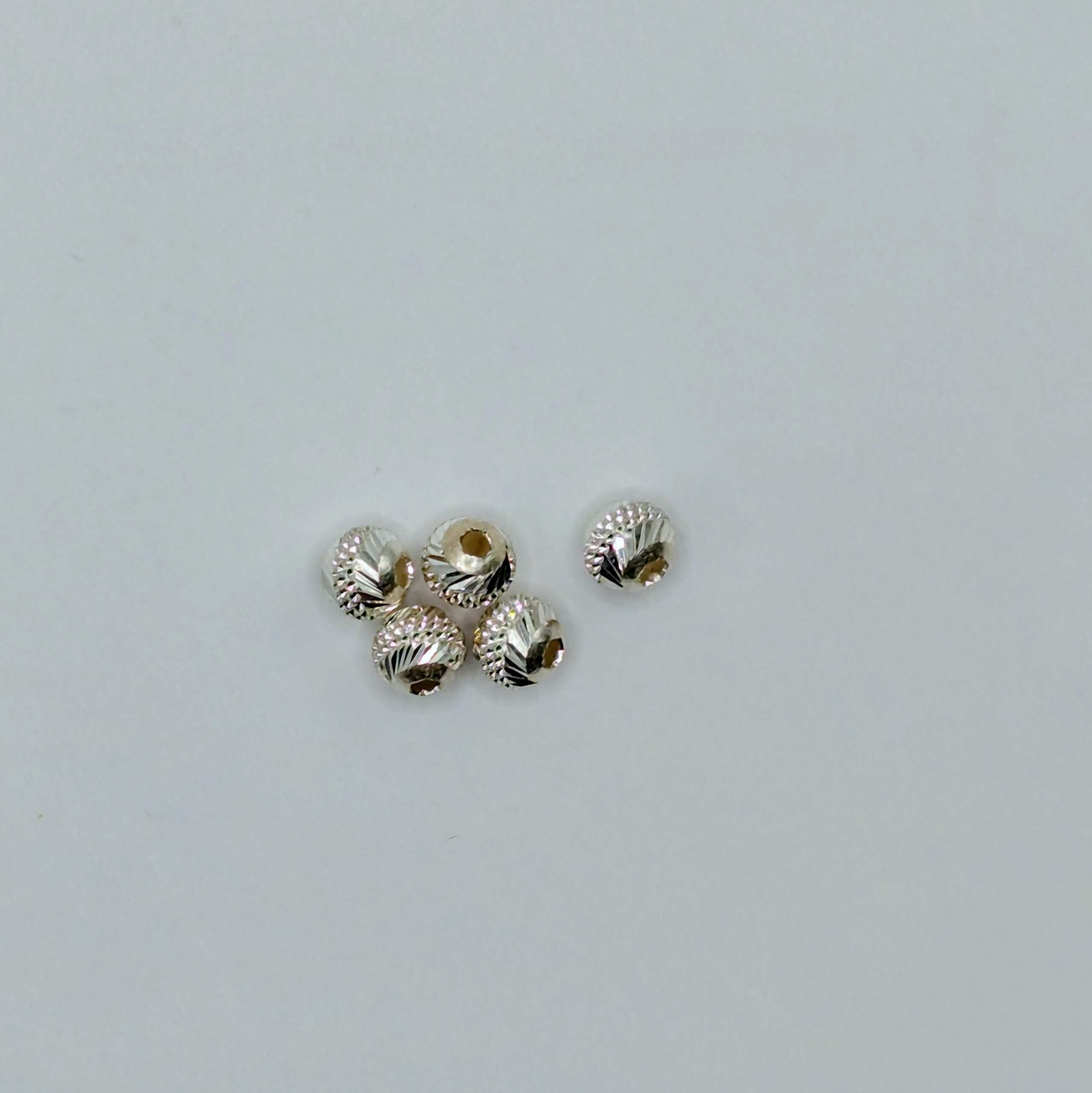 Silver Designer Ball III 4mm