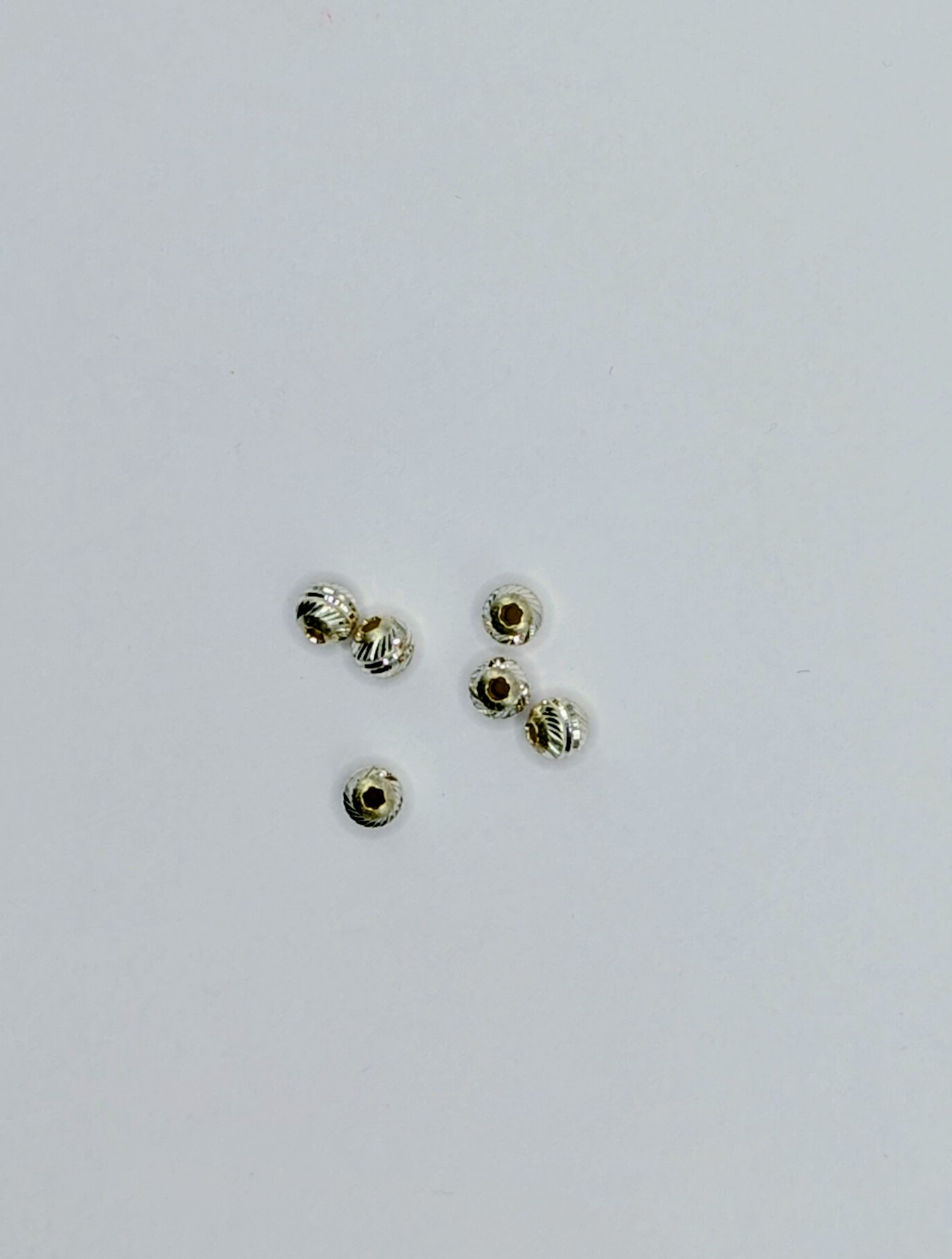 Silver Designer Ball IV 4mm
